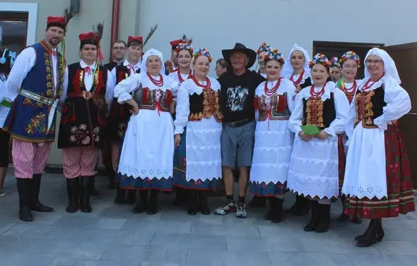Dożynki Gminne w Kunowie: święto plonów, tradycji i wspólnej zabawy