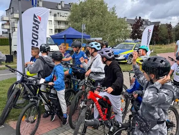 Miasteczko Rowerowe w Stargardzie: festyn z Bridgestone promował bezpieczeństwo na drodze