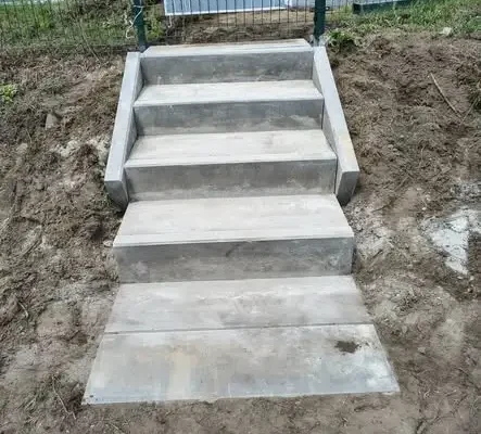 Ińsko: Gminna ekipa remontowa dba o przestrzeń publiczną