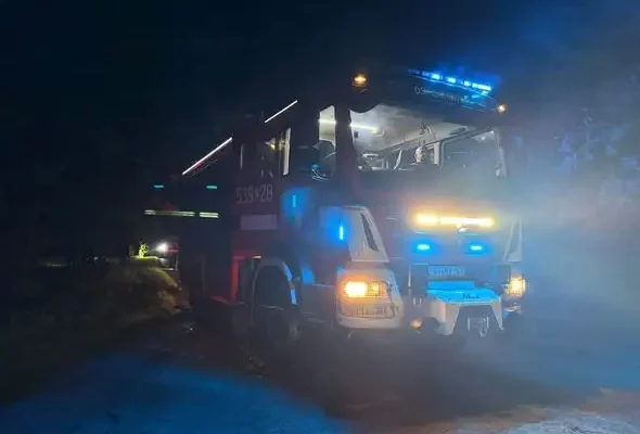 Interwencje OSP Chociwel: powalone drzewa, pożar transformatora i zdarzenia drogowe