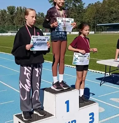 Gorlicka Szkolna Liga Lekkoatletyczna: cztery złote medale dla Hani i Mikołaja