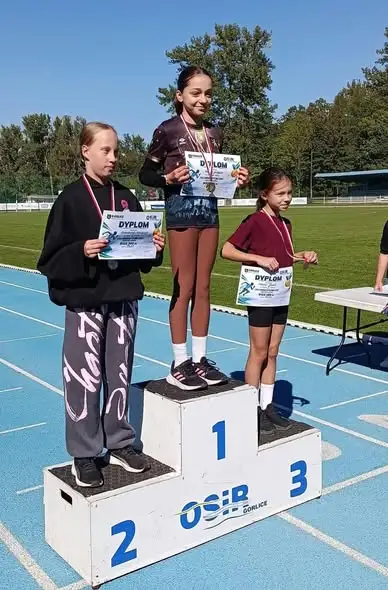 Gorlicka Szkolna Liga Lekkoatletyczna: cztery złote medale dla Hani i Mikołaja