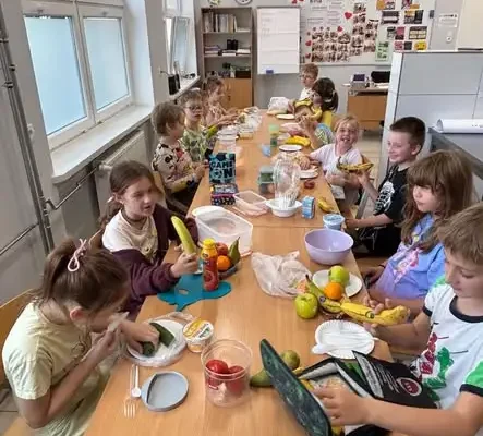 Uczniowie klasy 2D ze Stargardu poznawali tajniki zdrowego odżywiania