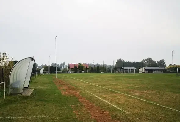 Dalewo: nowe oświetlenie LED na boisku piłkarskim
