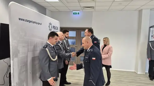 Trzech policjantów ze Stargardu awansowanych na stopień aspiranta
