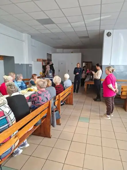 Stargard: Policja ostrzega seniorów przed oszustami podszywającymi się pod bankowców