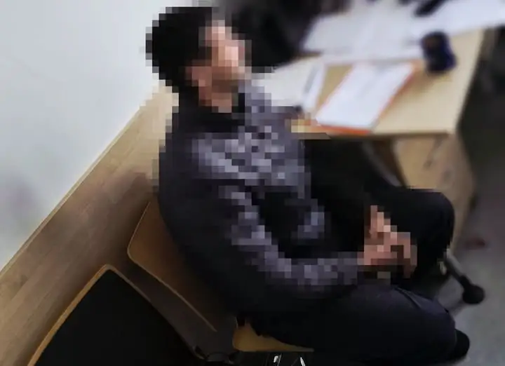 Stargard: 38-latek usłyszał zarzuty za włamania, zniszczenie mienia i narkotyki